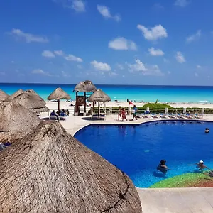  Apartamento Cancun! Departamento Familiar Sobre La Playa!! México