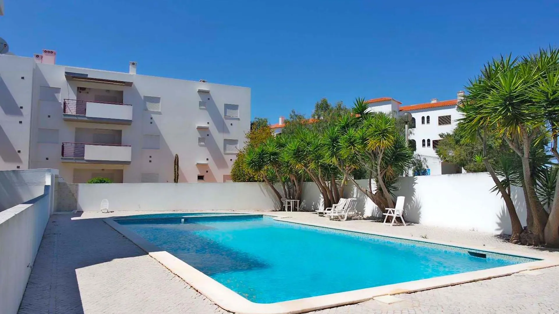 A10 - Silence Ground-Floor And Pool Apartment Lagos Portugal