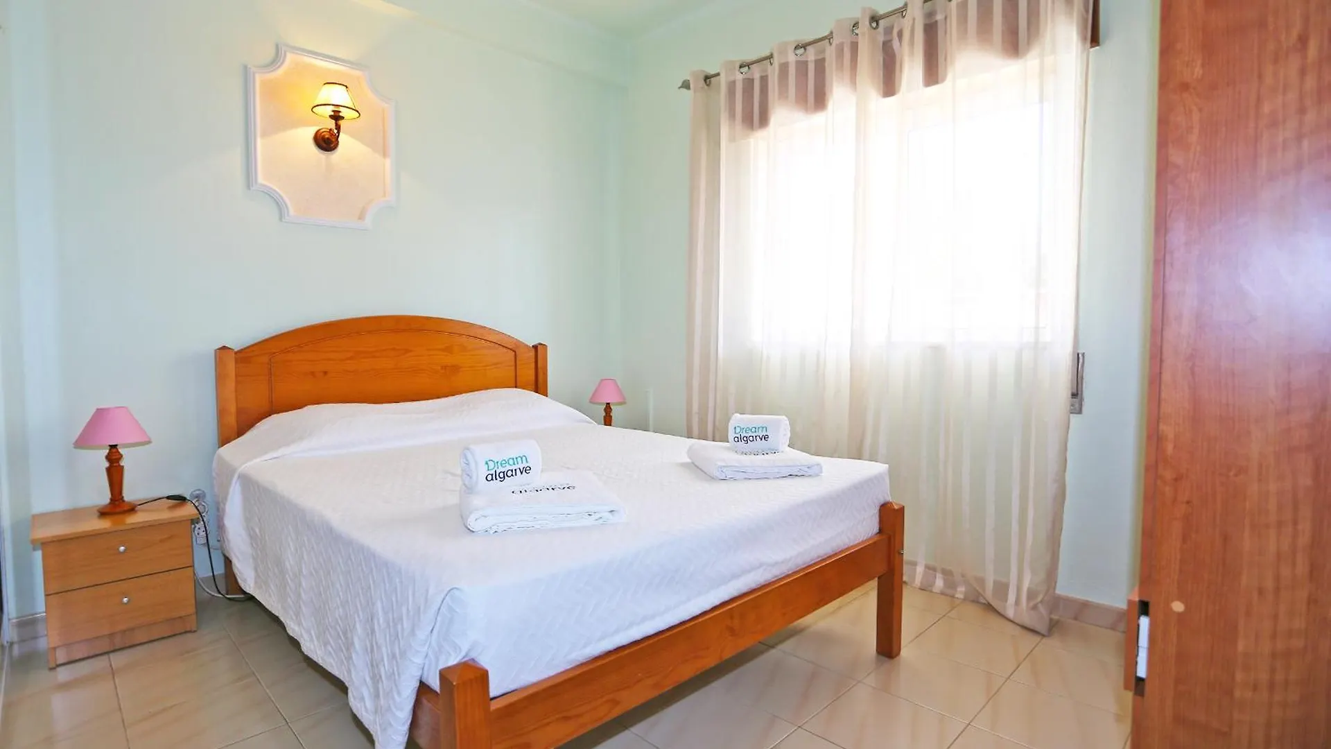 A10 - Silence Ground-Floor And Pool Apartment Lagos